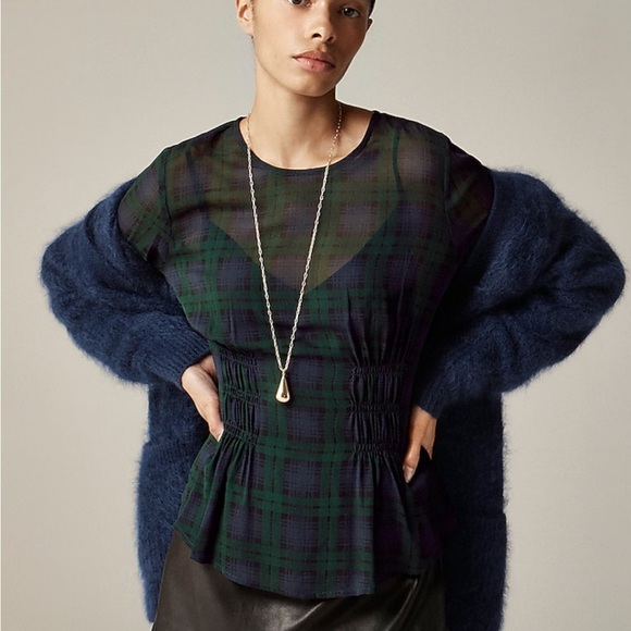 J crew Chiffon shirred-waist top in Black Watch tartan

Cooper Green Blue - Picture 3 of 6